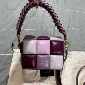 Auth Kate spade Boxy bag. Comes with 2 strap, dust bag and tag